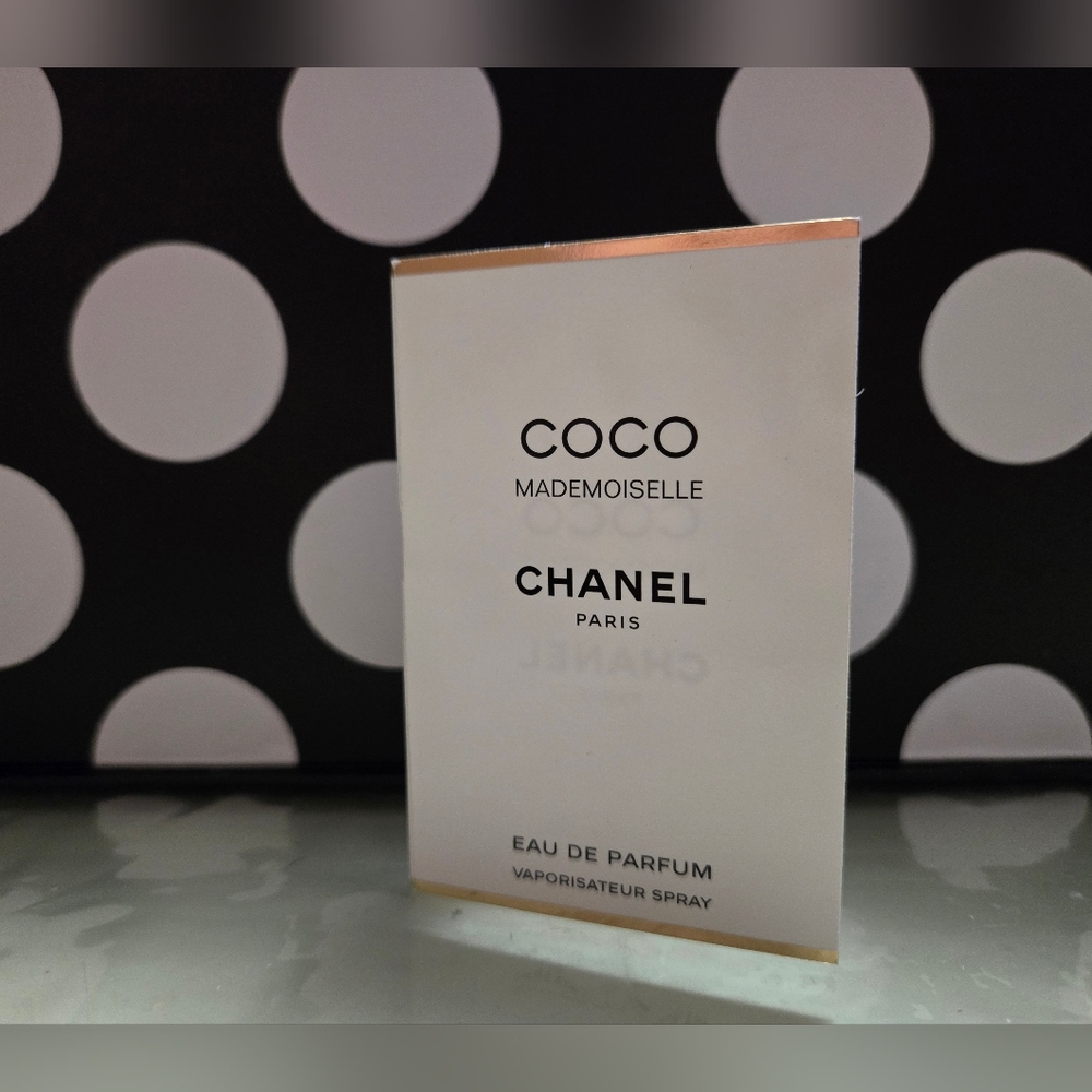 2/$20✨️Chanel Coco Mademoiselle EDP SAMPLE✨️